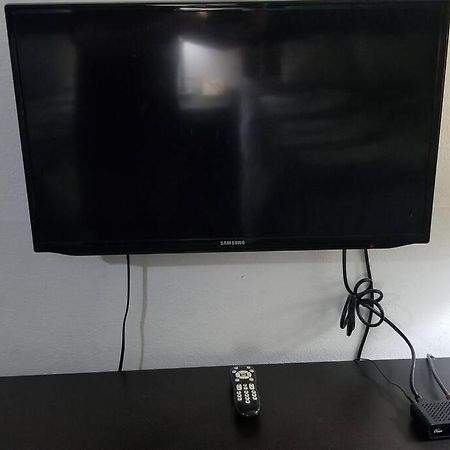 Hotel 2 Queen Beds Hotel Room 131 Wi-Fi Стилуотър Екстериор снимка